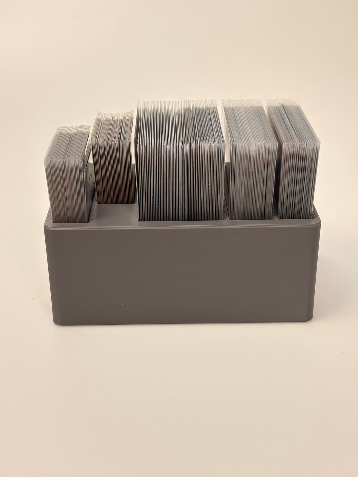 Promo 3D Printed Stand for Sleeved Cards [Spiel pickup]