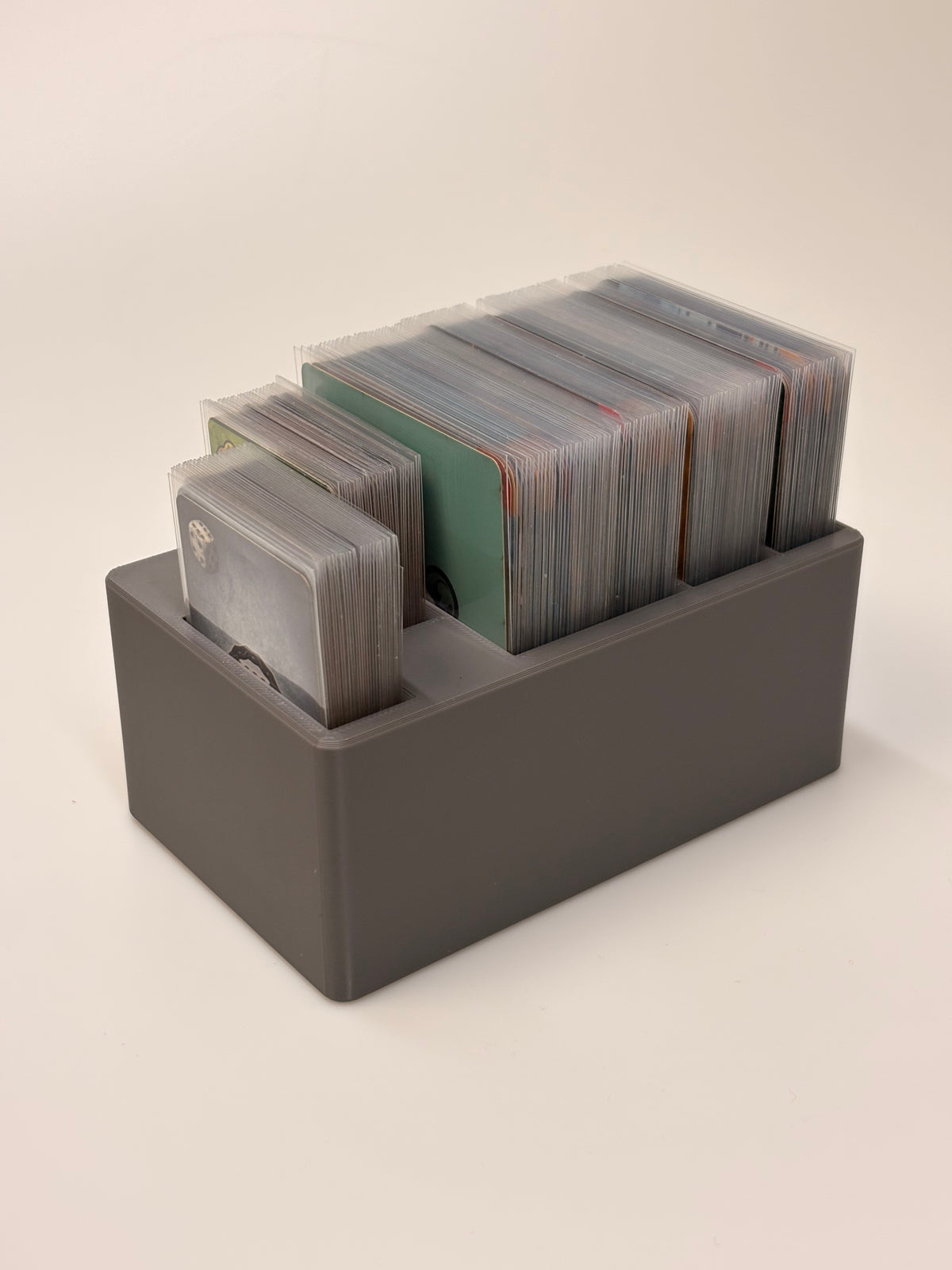Promo 3D Printed Stand for Sleeved Cards [Spiel pickup]