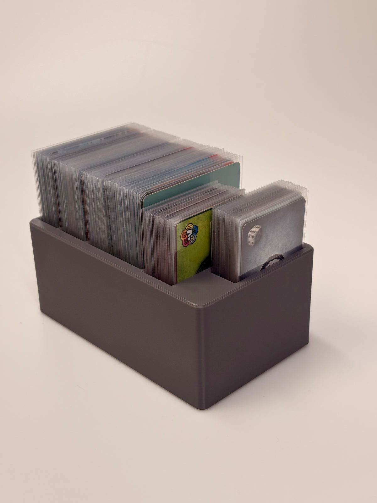 Promo 3D Printed Stand for Sleeved Cards [Spiel pickup]